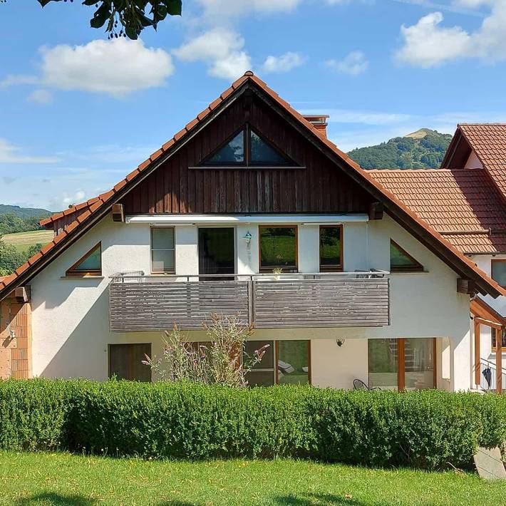 Ferienwohnung für 5 Personen, mit Balkon und Garten in Poppenhausen