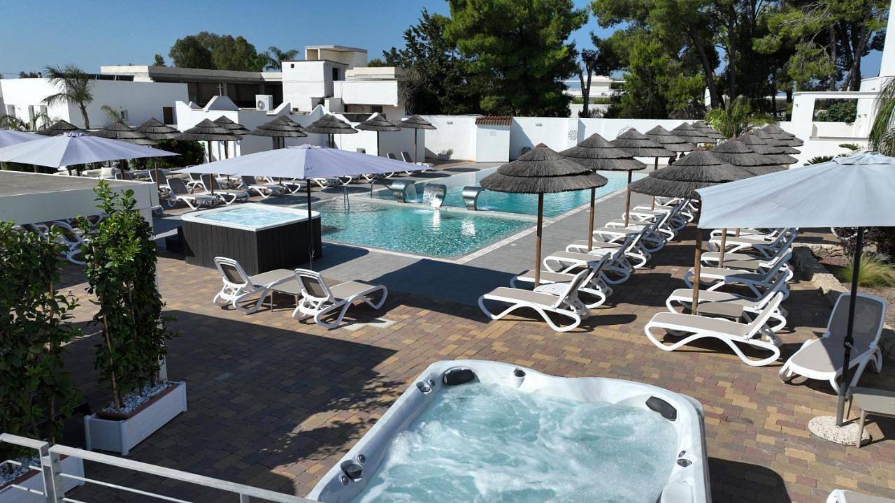 Grotta Saracena Resort in Console, Porto Cesareo