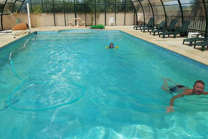 Appartement de vacances pour 6 personnes, avec Piscine à Saint-Sylvestre-sur-Lot