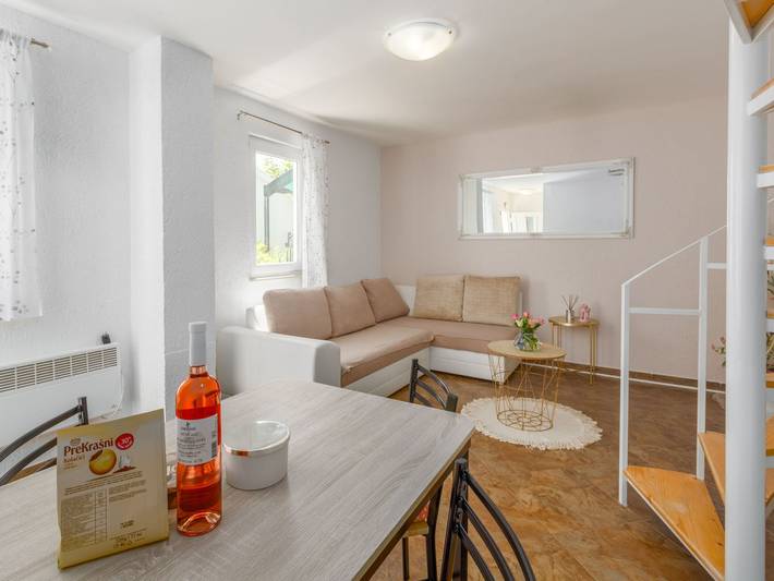 Bungalow für 2 Personen, mit Terrasse in Poreč - 2