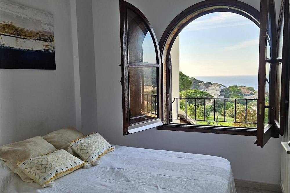 Fantastic house with great views in Sant Feliu de Guíxols, Costa Brava