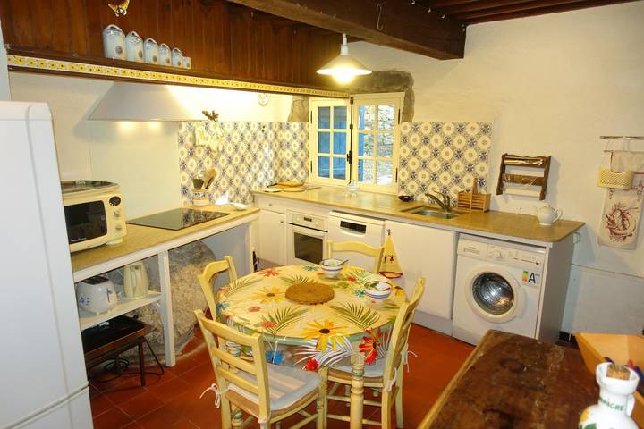 Gîte pour 4 personnes, avec terrasse à Sorède - 2