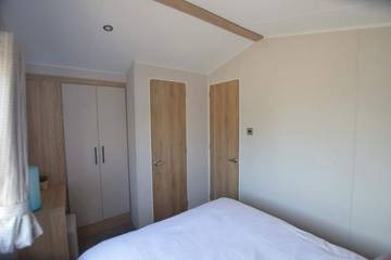 Static Caravan for 6 People in Kent, South East England, Photo 2