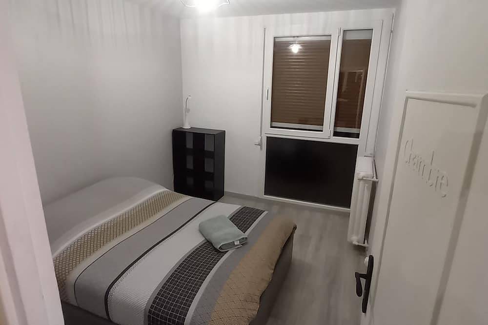 Apartamento entero, Beautiful Apartment F4 Beautiful view, Spacious and Trendy  in Beauvais, Río Oise