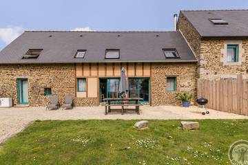 Gîte pour 6 personnes, avec jardin à Saint James