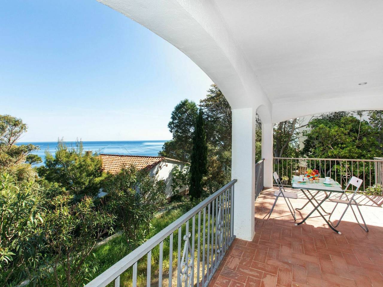 Entire apartment, Cap De Vol - Cap De Vol 646.1 in Llanca, Upper Empordà