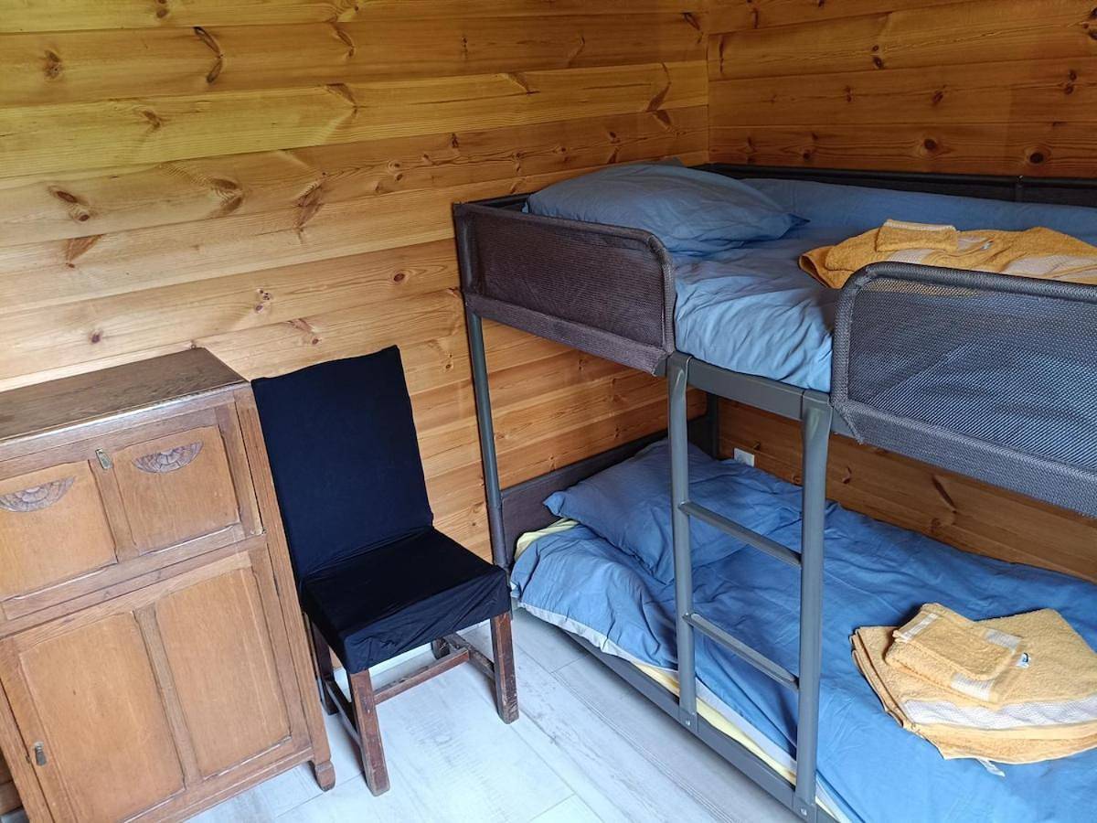 Le chalet d'Empeytepas in Céaux-d'Allègre, Parc Naturel Régional Livradois-Forez