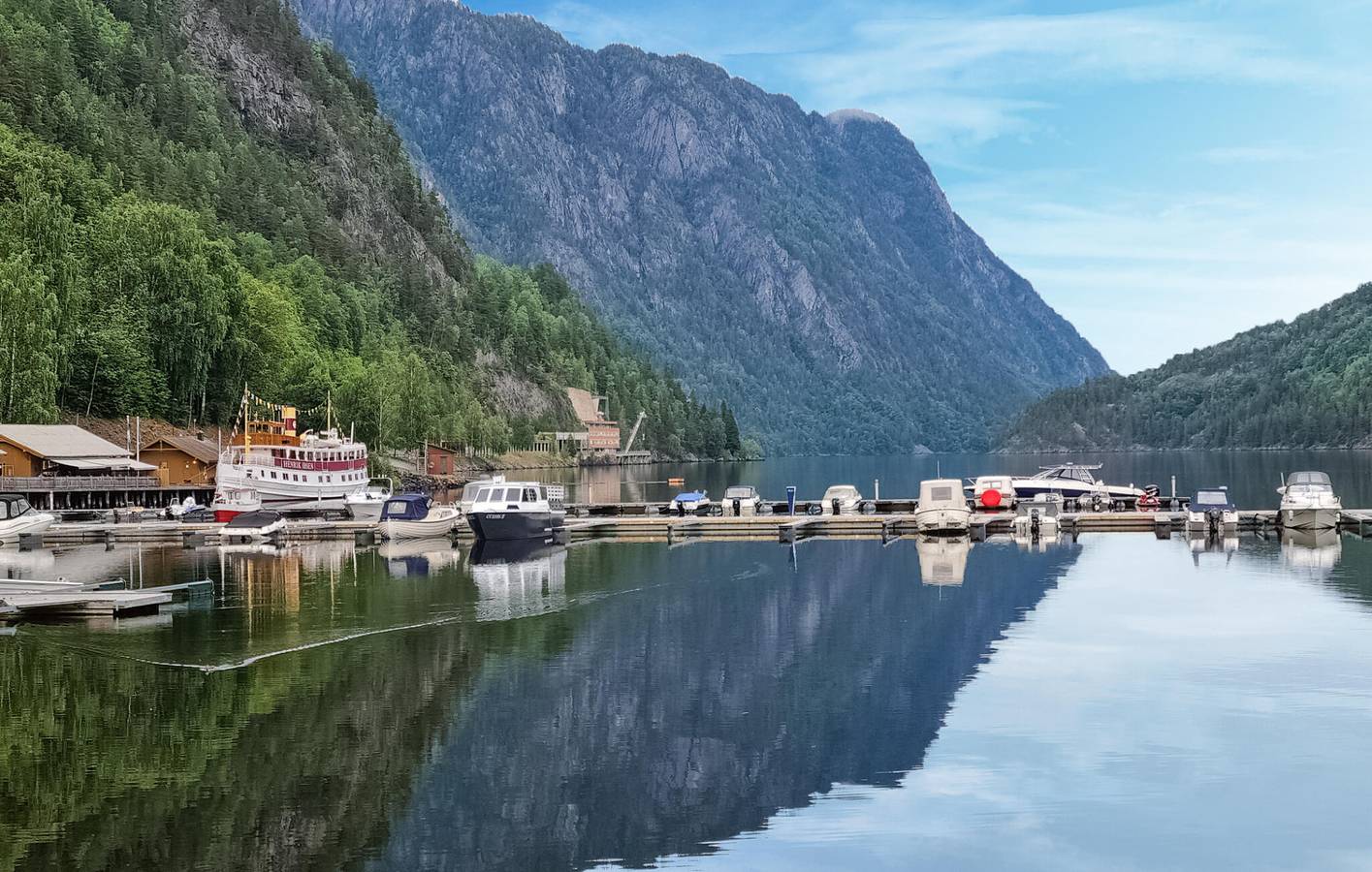 Ferienhaus für 6 Personen mit Garten in Tokke