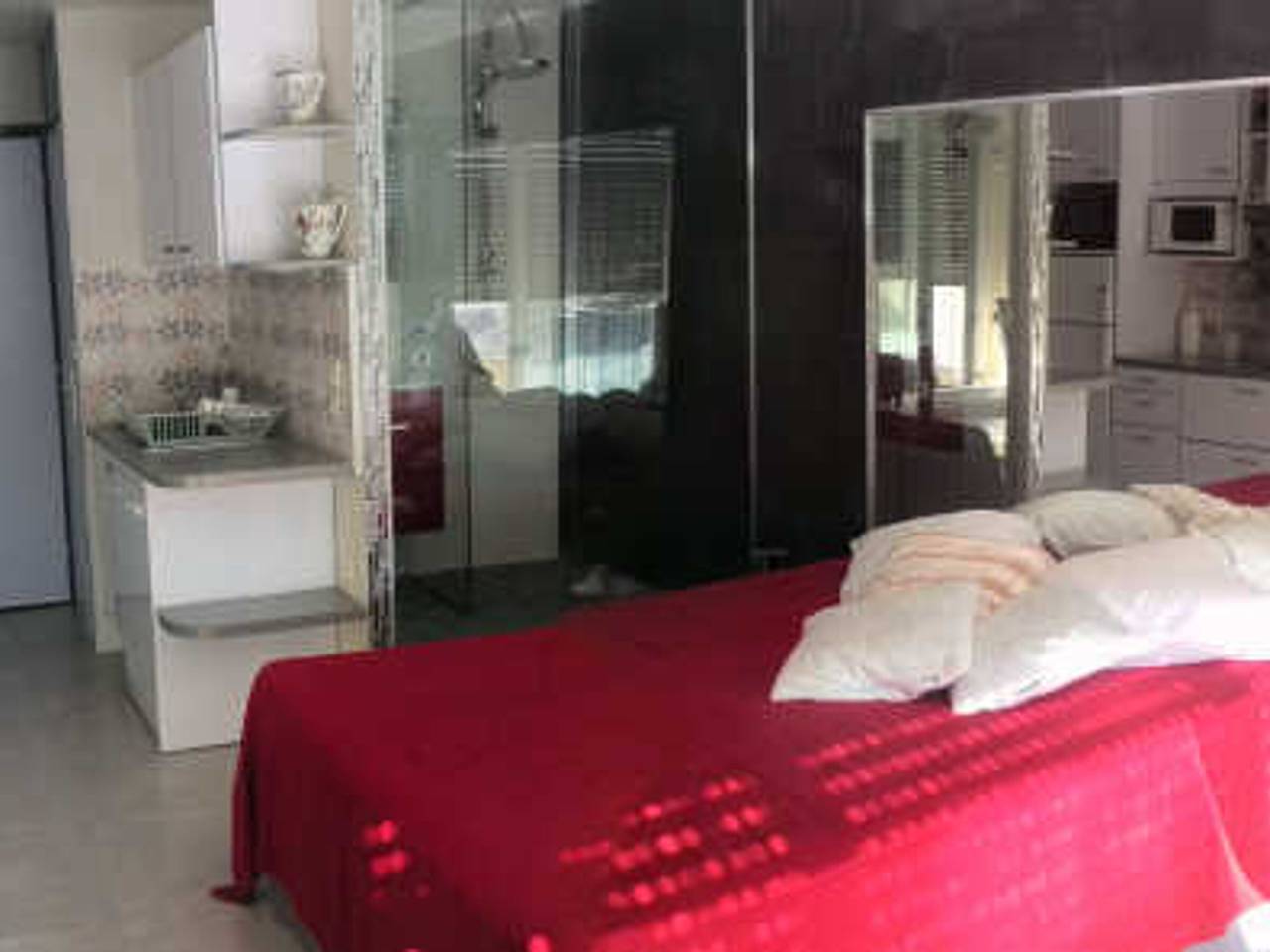 Entire studio, Air-conditioned studio with parking and Wifi in Cap d'Agde in Cap d'Agde, Agde