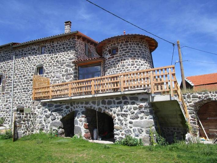 Gîte pour 4 personnes, avec terrasse et vue à Le Brignon
