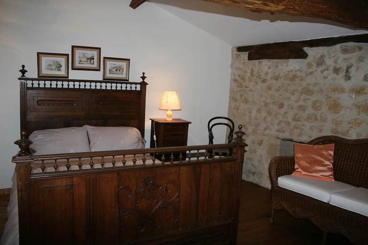 Location de vacances pour 6 personnes, avec sauna à Saint-Privat-des-Prés - 2