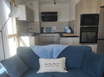 Gîte pour 4 personnes, avec vue sur le lac et terrasse dans Grand Port (Aix-les-Bains)