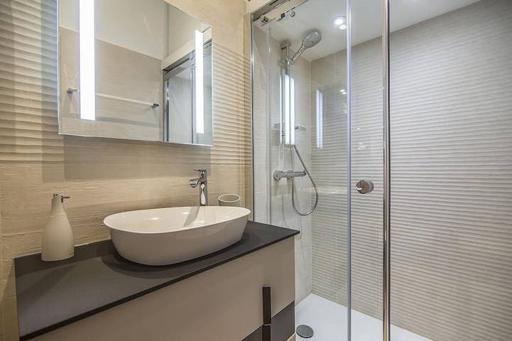 Gîte pour 4 personnes dans Office De Tourisme Et Des Congres De Nice - 4