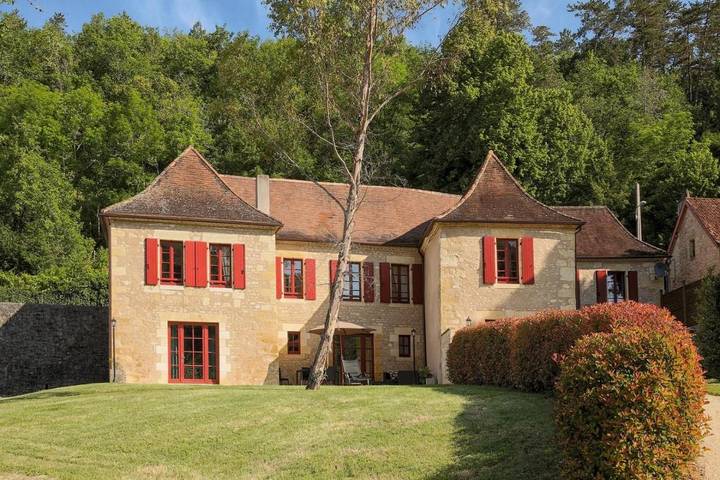 Maison de vacances pour 6 personnes, avec Terrasse et Jardin ainsi que Piscine et Vue sur le lac