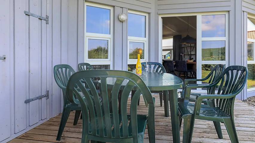 Ferienhaus für 7 Personen, mit Terrasse und Sauna in Friedrichskoog - 2