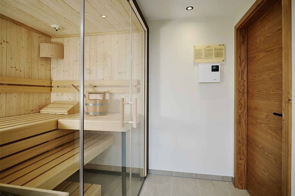 Geheel appartement, Appartement in Berwang bij de skipiste in Berwang, Reutte District