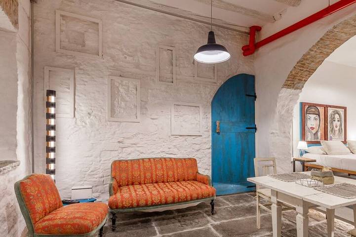 Vacation rental for 2 people, with pets in Trieste