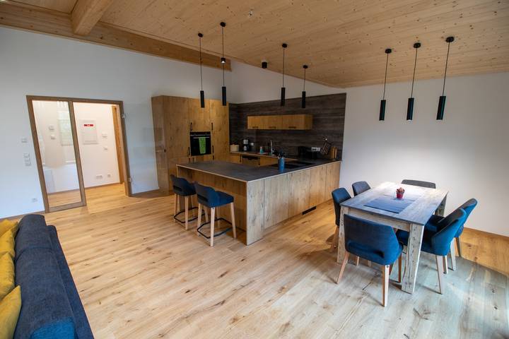 Ferienwohnung für 6 Personen, mit Balkon und Terrasse sowie Garten und Seeblick in Blaichach - 4