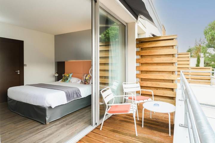 Hôtel pour 4 personnes, avec Balcon et Terrasse dans Biscarrosse (bourg)