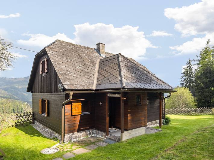 Ferienhaus für 5 Personen, mit Terrasse und Garten