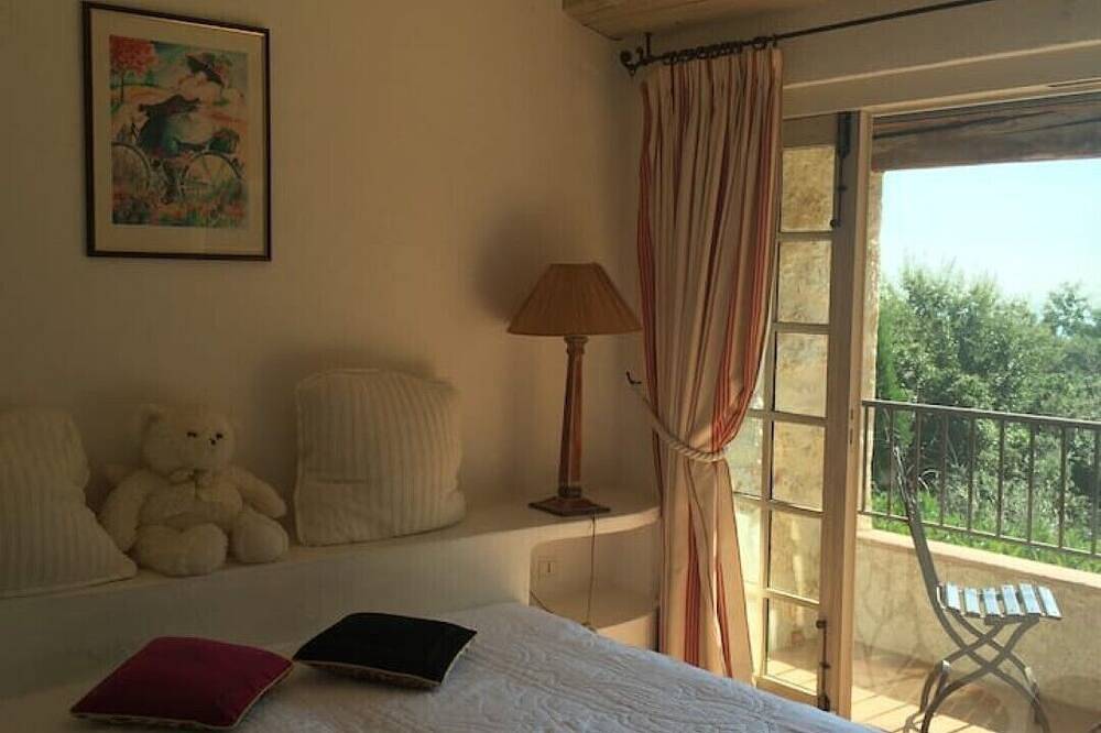 Lovely family villa in Saint Paul de Vence in La Colle-sur-Loup, Mittelmeerküste (Frankreich)