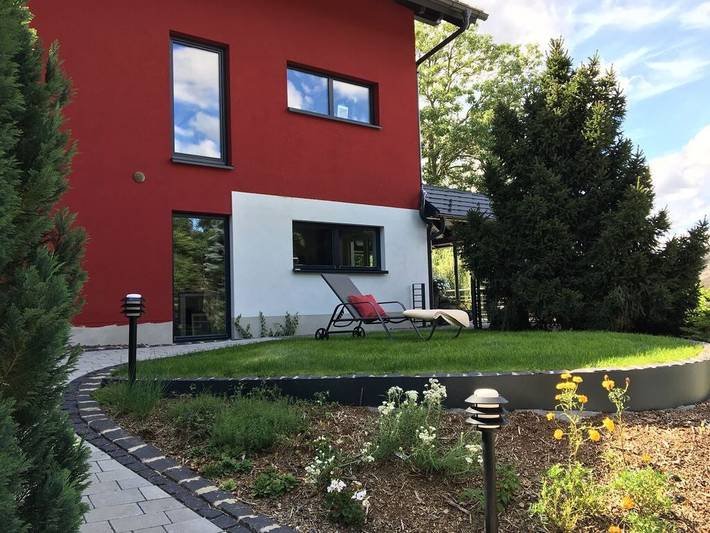 Ferienhaus für 3 Personen, mit Pool und Sauna sowie Terrasse und Whirlpool, mit Haustier in Thüringen - 2
