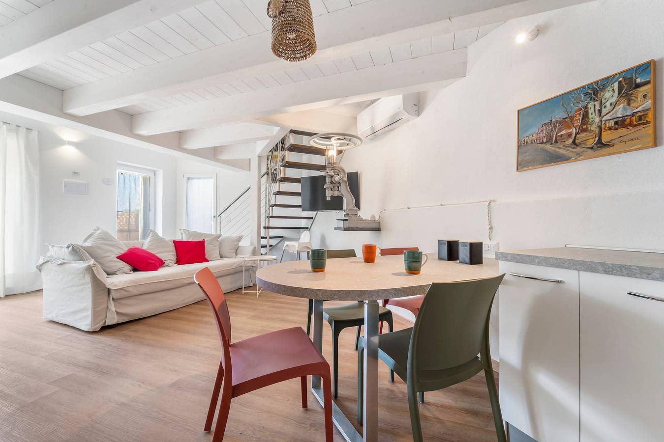 Appartement entier, Appartement 'Casa Di Gaia' avec terrasse privée, Wi-Fi et climatisation in Carloforte, Province de Carbonia-Iglesias