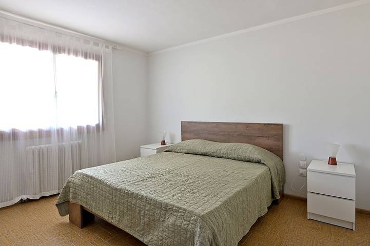 Ganze Wohnung, Apartment 8: secluded and quiet. Cool and comfortable in Manerba del Garda, Gardasee-Berge