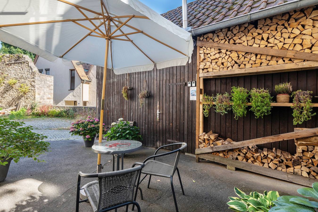Ganze Wohnung, Ferienwohnung "Enz" mit Charme in der Bietigheimer Altstadt in Bietigheim-Bissingen, Kraichgau