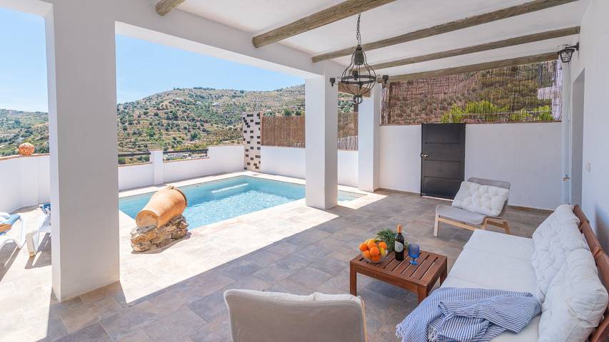 Villa für 6 Personen, mit Pool und Balkon/Terrasse in Torrox - 4