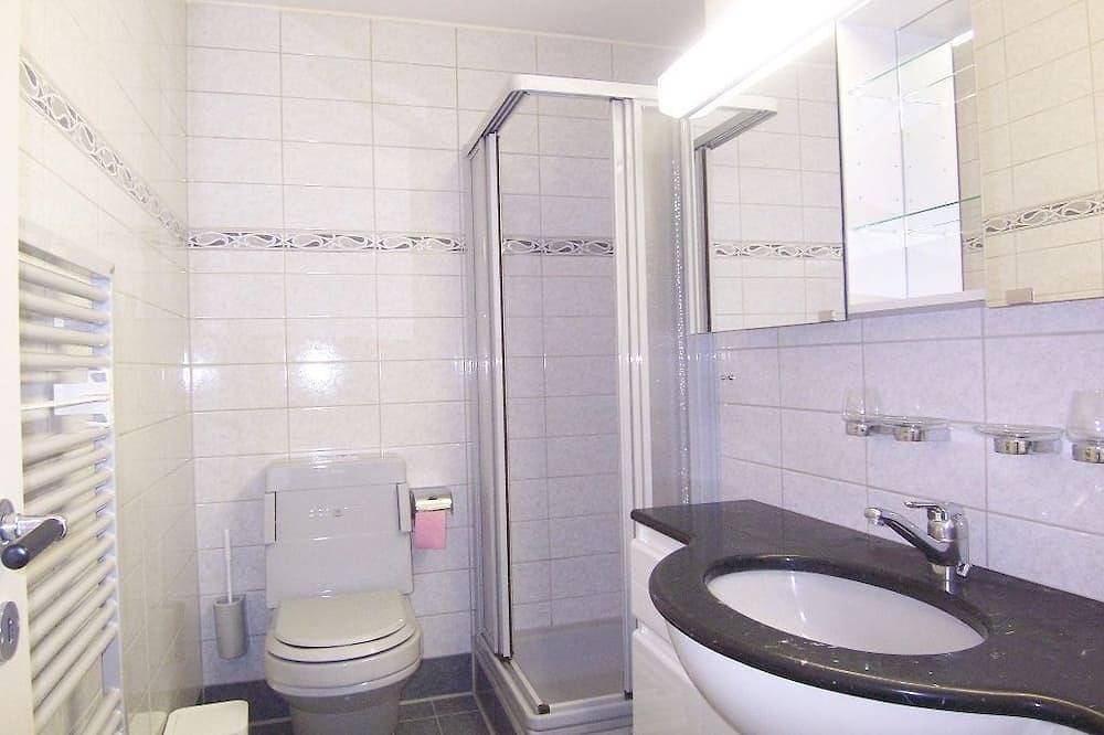 Ganze Wohnung, Im Zentrum von Interlaken gelegene riesige ****Ferienwohnung mit 2 Bädern in Interlaken, Thunersee