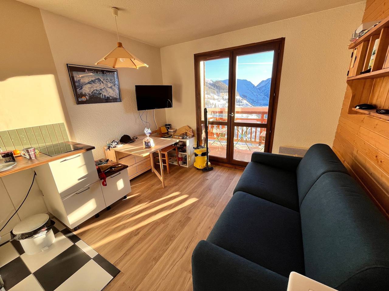 Studio entier, Studio « Le Cocon des Cîmes » avec vue sur les montagnes et balcon in Auris, Parc national des Écrins