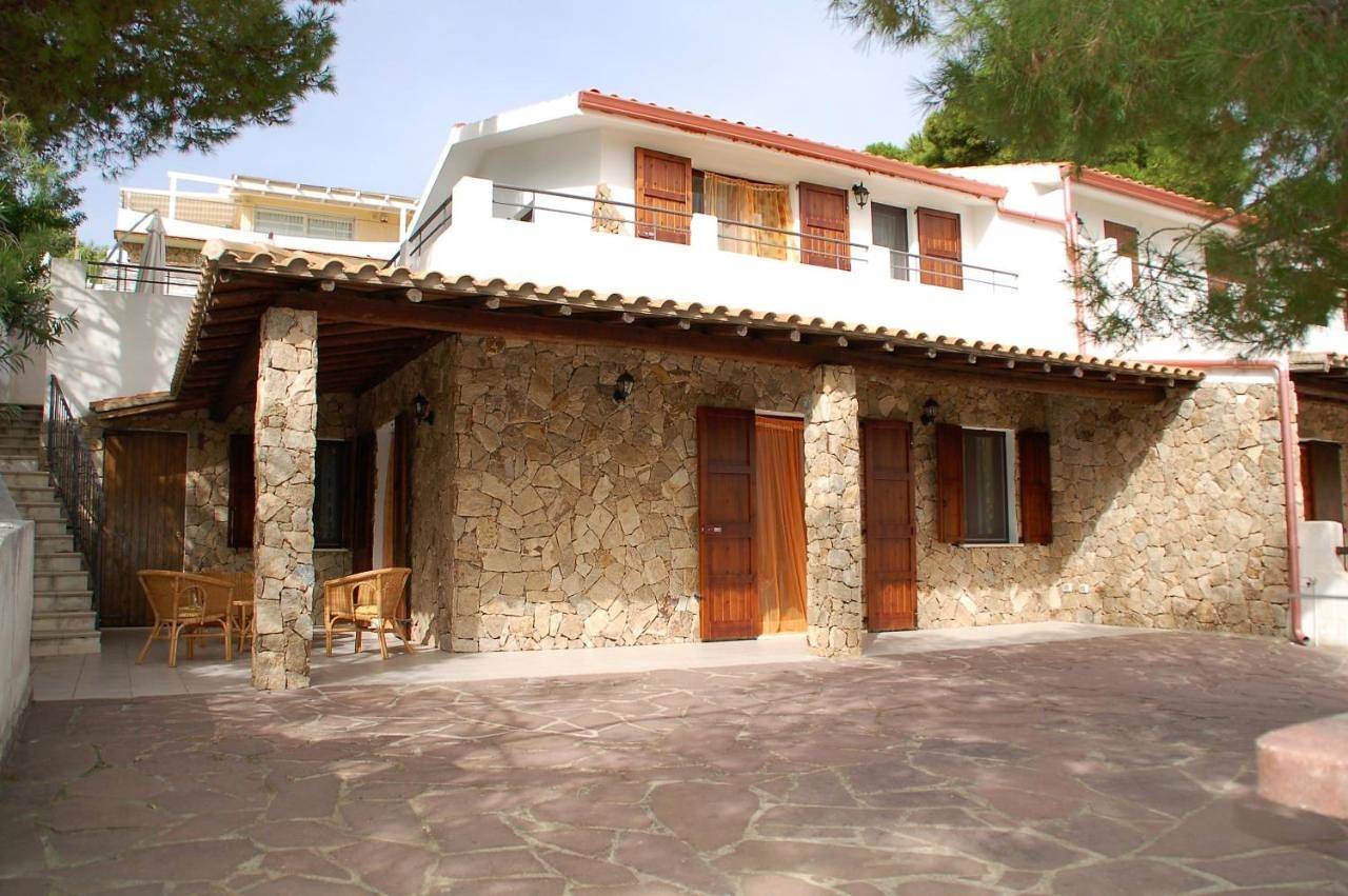 Appartamento intero, Stefania Apartments in Porto Pino, Sant'Anna Arresi