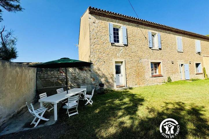 Location de vacances pour 6 personnes, avec jardin à Port-la-Nouvelle