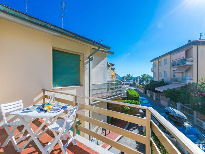 Ferienwohnung für 5 Personen, mit Balkon und Terrasse in Cecina - 3