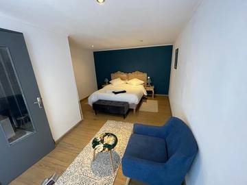 Gîte pour 2 personnes, avec vue à Trèbes