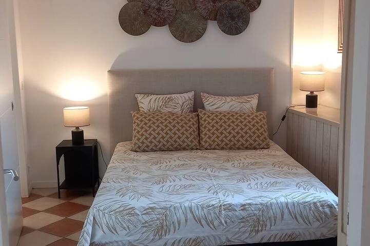 Location de vacances pour 4 personnes, avec piscine ainsi que terrasse et jardin à Ribagnac - 4