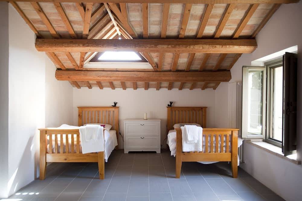 Chique landhuis met privé zwembad in Le Marche, Italië in Mogliano, Provincie Macerata