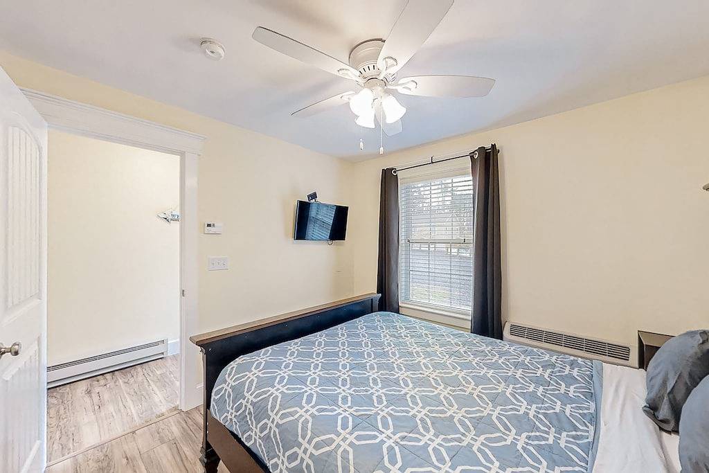 Ganze Wohnung, New Condo w/Water-View Deck in Edgecomb's Sheepscot Harbour Resort in Edgecomb, Lincoln County (Maine)