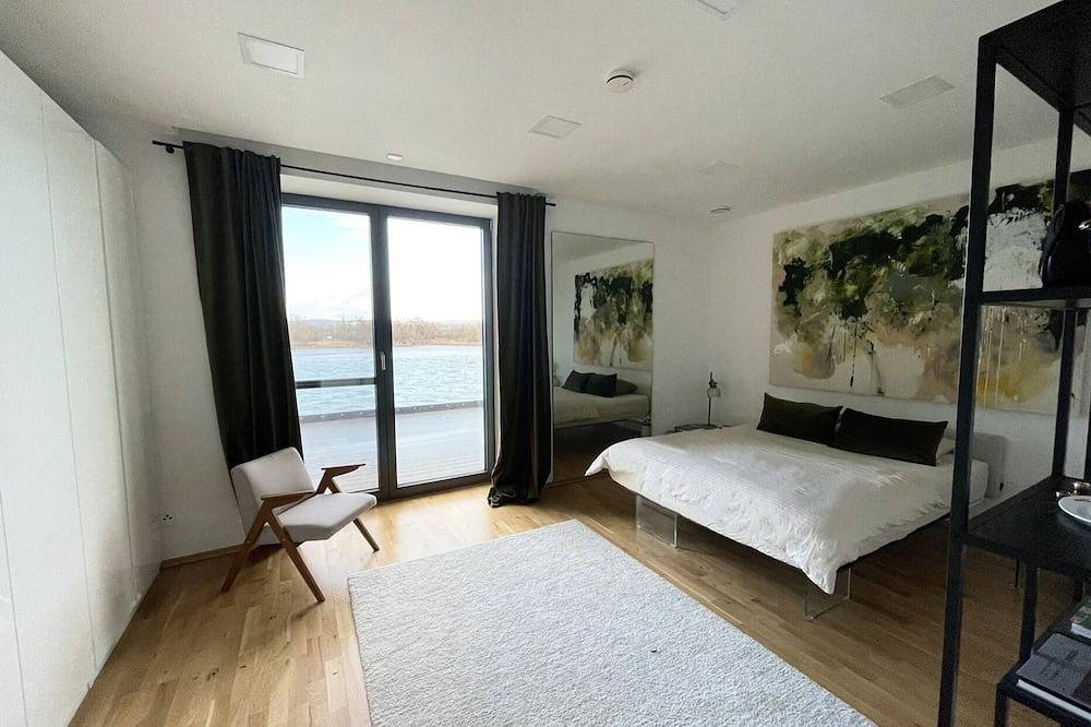 Ganze Wohnung, Modernes Apartment mit wunderschönem Rheinblick in Urmitz, Osteifel