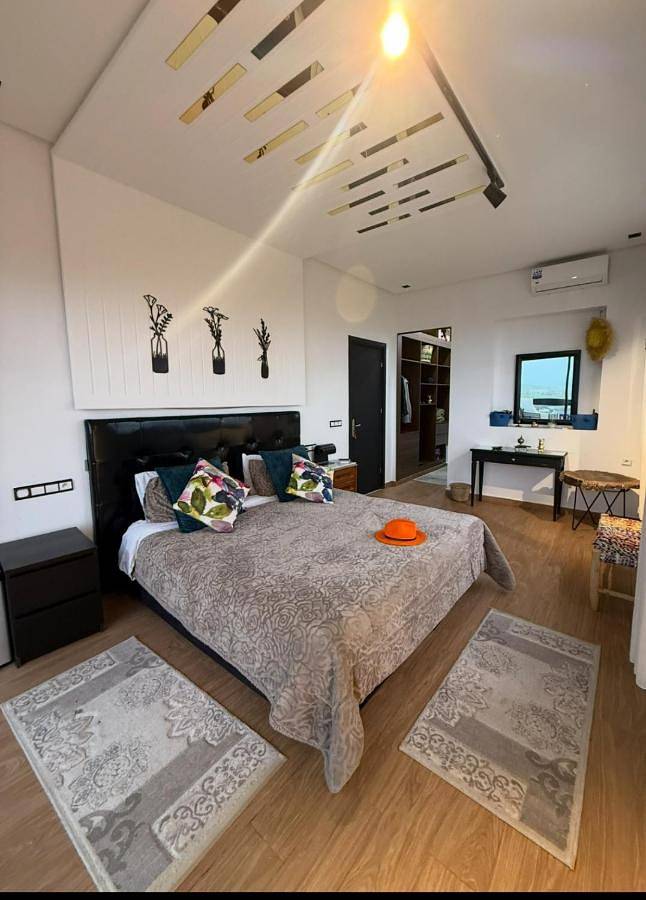 Villa pour 10 personnes, avec piscine et vue ainsi que jardin et balcon à Tanger - 4