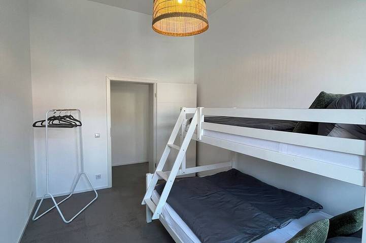 Entire apartment, Old Town Apartment • Central - Quiet - Terrace - Parking - in Altstadt (Erfurt), Erfurt