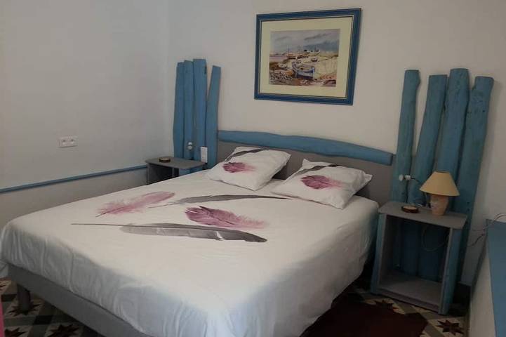 Gîte pour 6 personnes, avec jardin et terrasse à Saint-Julien - 4