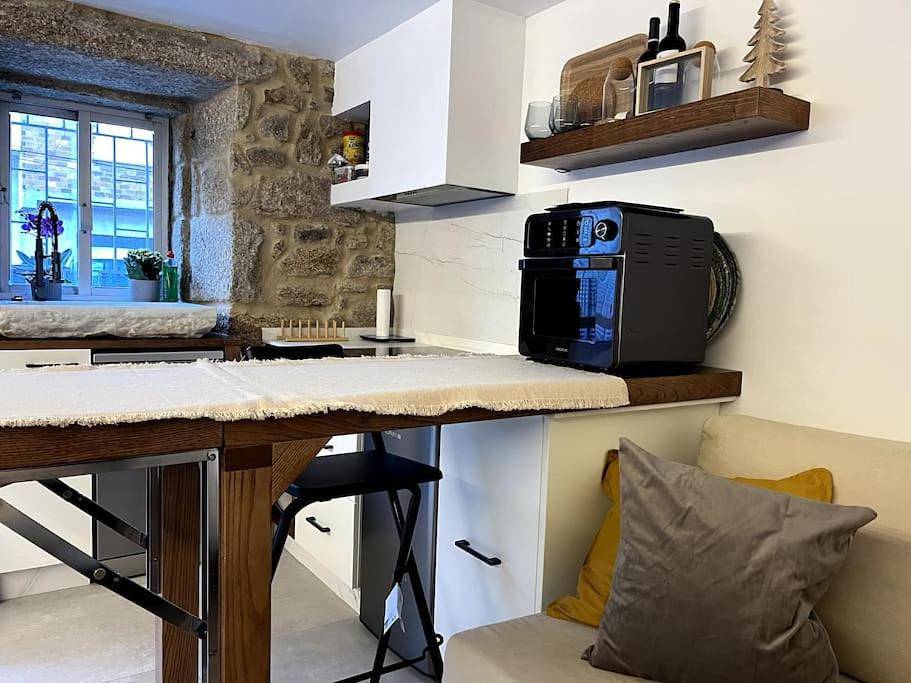 Two-Bedroom House in Villanueva de Arosa, Rias Baixas