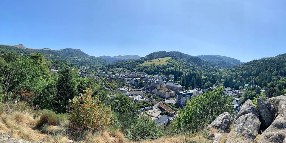 Maison de vacances pour 2 personnes, avec jardin et balcon à La Bourboule
