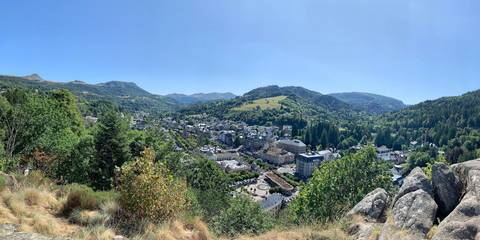 Maison de vacances pour 2 personnes, avec jardin et balcon dans le Puy-de-Dôme