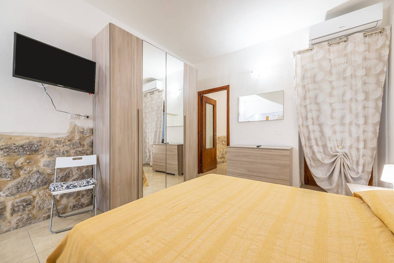 Casa Vacanze Regina Margherita T con terrazza coperta in Calasetta, Sant'Antioco