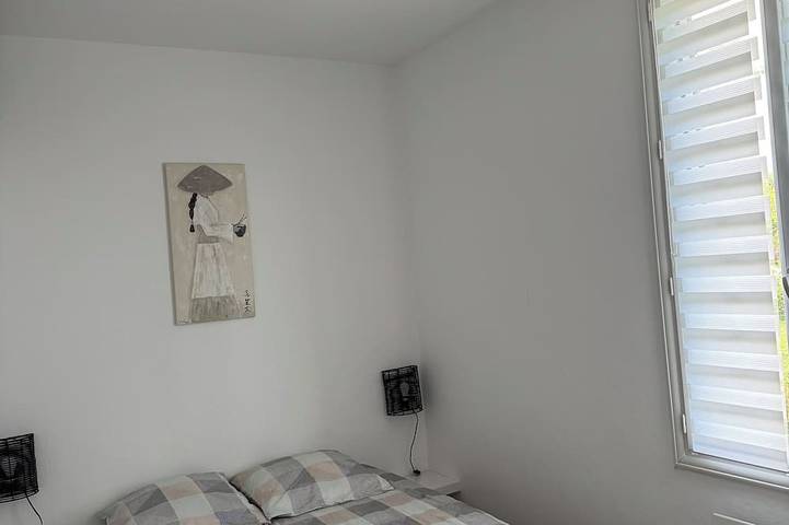 Gîte pour 4 personnes, avec terrasse à Damparis - 2