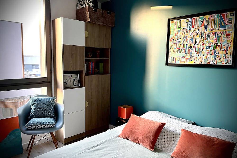 Apartamento entero, Luxury flat with Panoramic Paris and Eiffel Tower view near Disneyland Paris in Noisy-le-Grand, Sena-Saint Denis