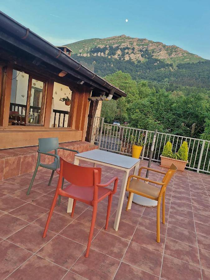 Casa rural para 2 personas, con Terraza además de Jardín y Vistas en Guipúzcoa - 2